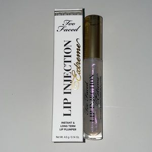 Too Faced Lip Injection Extreme in Clear